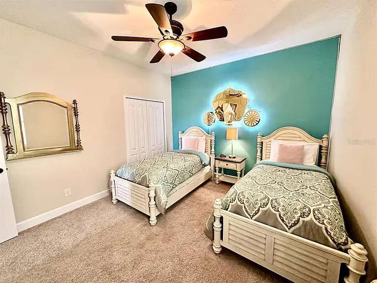 4353 Acorn Ct — Photo 9