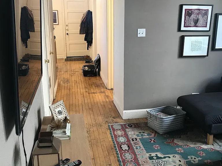 916 N Damen Ave #2R — Photo 11