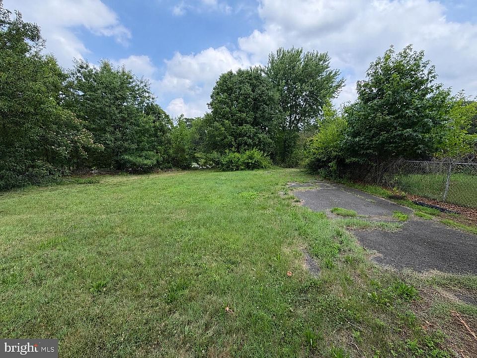 1st image of 9203 Ox Rd