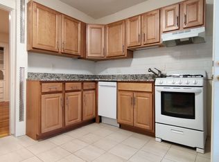6 Barrows St #11/1, Allston, MA 02134