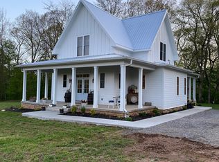 1009 Carr Cemetery Loop, Cross Plains, TN 37049