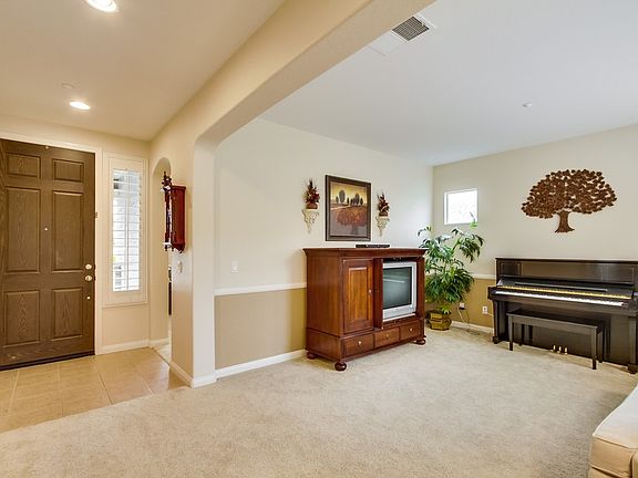 4th image of 16951 Silver Crest Dr
