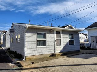 17 E Shell Way, Lavallette, NJ 08735