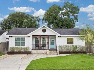 4711 Edison St, Houston, TX 77009