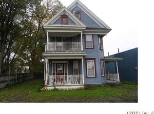 209 S Bay Rd, Syracuse, NY 13212