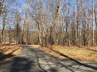 48 Sand Pond Rd, Hardwick, NJ 07825