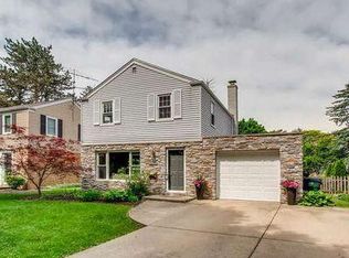 26 S Ridge Ave, Arlington Heights, IL 60005