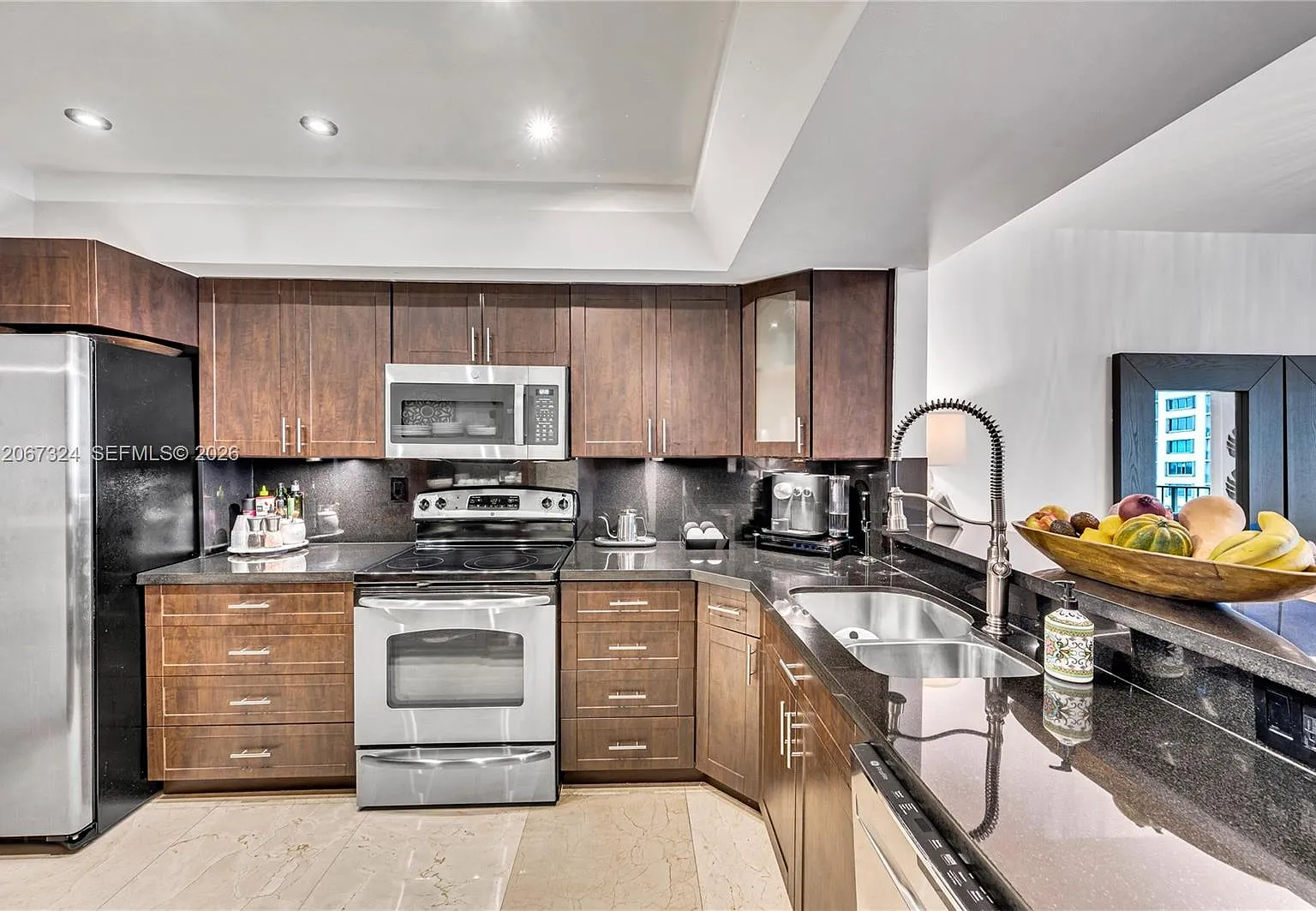 Brickell Key One Condo — Photo 3