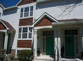 1604 Orchard Ct, West Chicago, IL