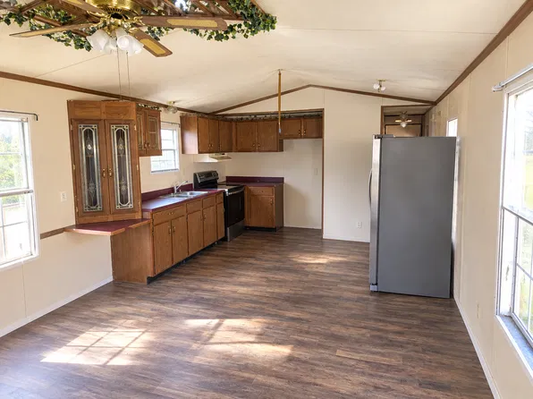 11 Jacob Ln, Craigsville, WV