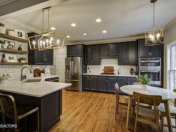 4th image of 2050 Willow View Ln