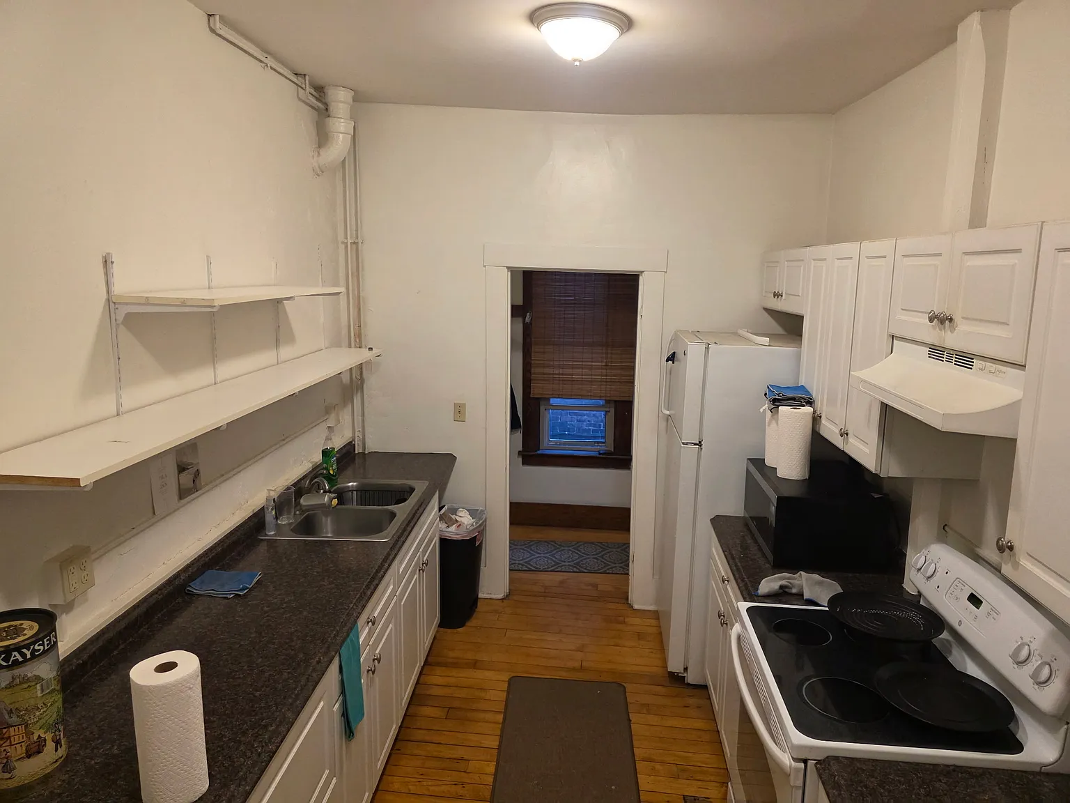 1 bed, 774 sqft, $1,000 — Photo 3