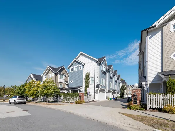 9211 McKim Way #9, Richmond, BC V6X 4A5
