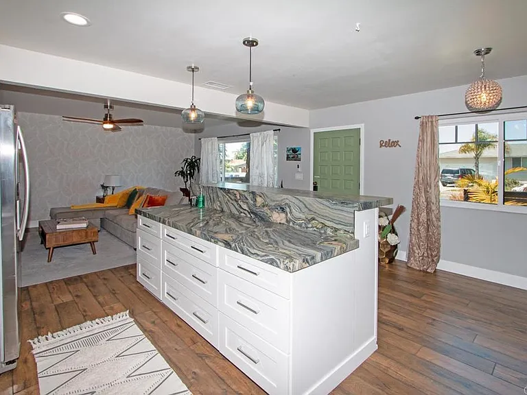 907 California St — Photo 13