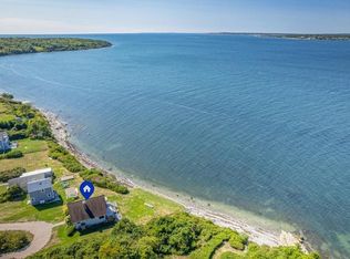 2 Arnold St, Jamestown, RI 02835