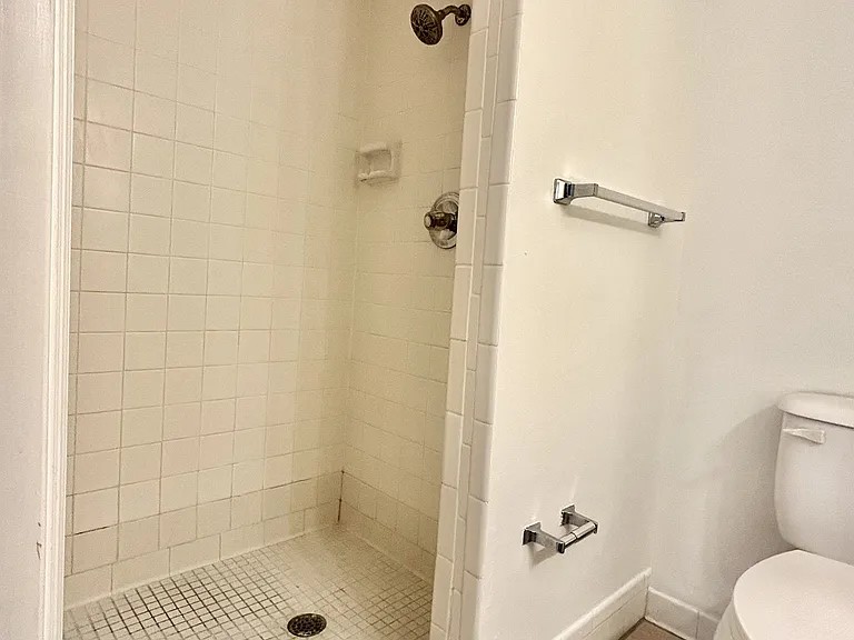 10358 Carrollwood Ln #201 — Photo 16