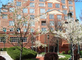 250 President St UNIT 203, Baltimore, MD 21202