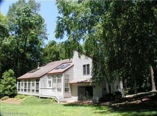 211 Stonehouse Rd, Williamsburg, VA 23188