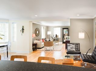 54 Perry St, Brookline, MA 02446