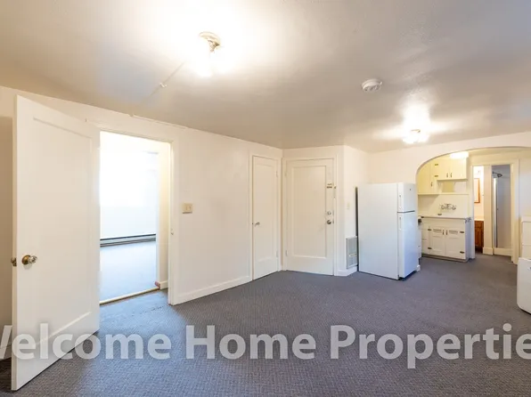 512 S College Ave, 512 S College Ave APT 2, College Place, WA 99324