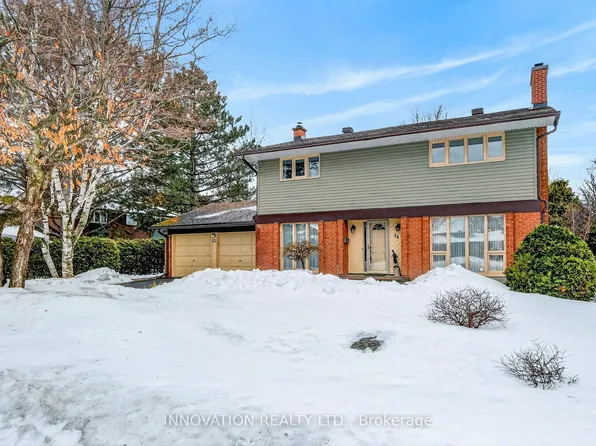 54 Selwyn Pl, Kanata, ON K2K 1P2