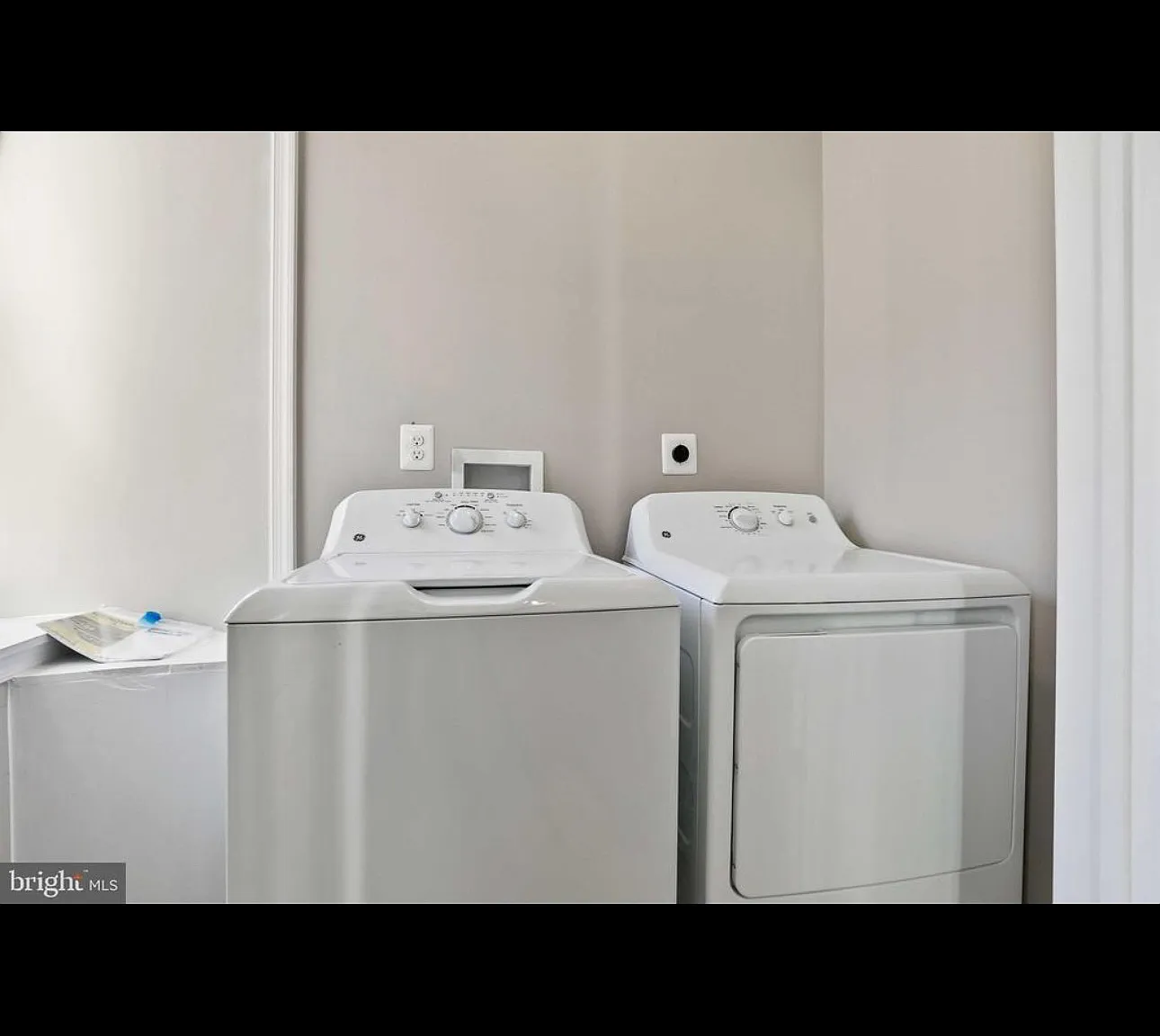 3 bed, 2.0 bath, $2,000 — Photo 4
