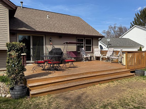 2nd image of 118 Strawbridge Dr