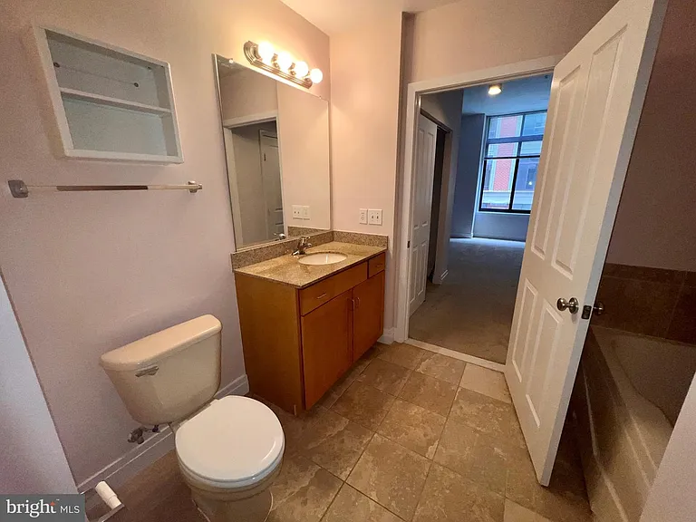 1205 Garfield #305 — Photo 10