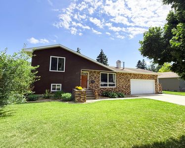 1222 Appollo Ave, Aberdeen, SD, 57401