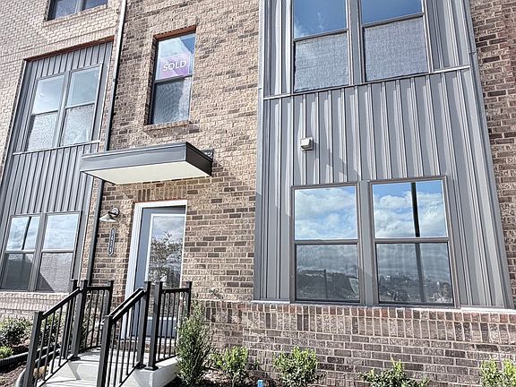 2nd image of 9454 Belladdie Way