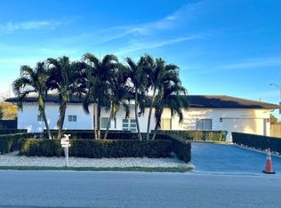 11921 SW 82nd Rd, Miami, FL 33156