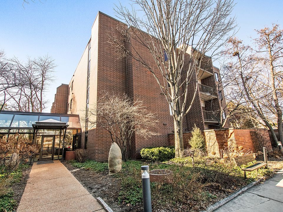 1st image of 2150 Bouterse St APT 205