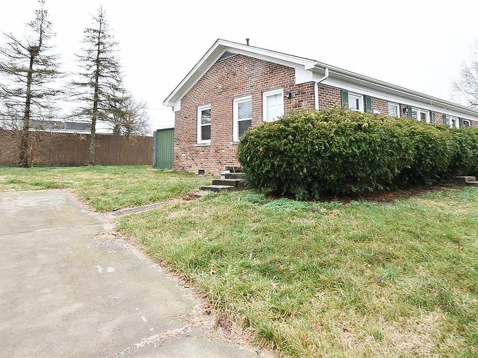 1st image of 524 Hickory Hill Dr