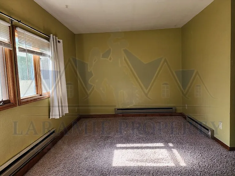 358 N 5th St #D — Photo 4