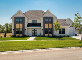 6287 Salmon Falls Ln, Star, ID 83669