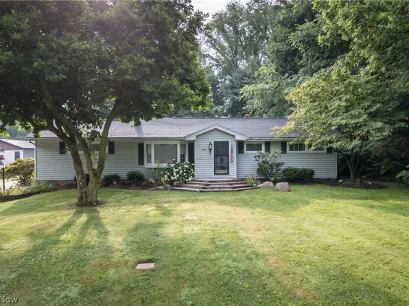 3232 Mogadore Rd, Tallmadge, OH 44278