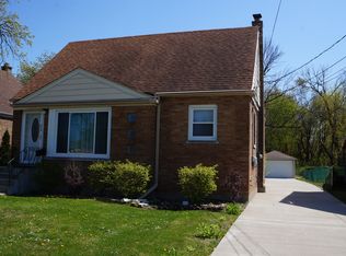 215 166th St, Calumet City, IL