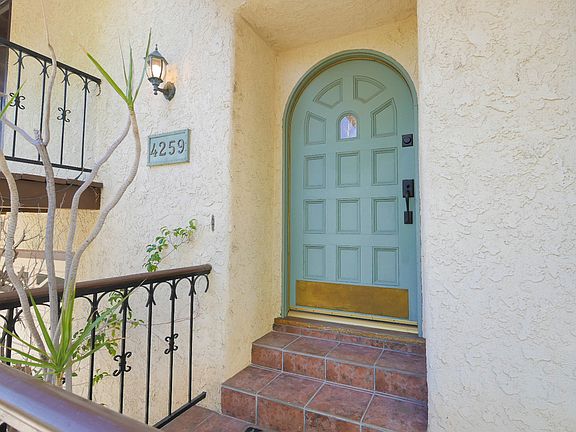 3rd image of 4259 Alhama Dr