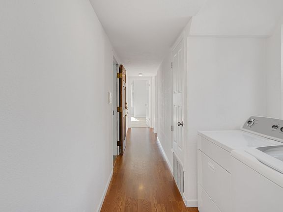 4th image of 463 25th Ave Unit S