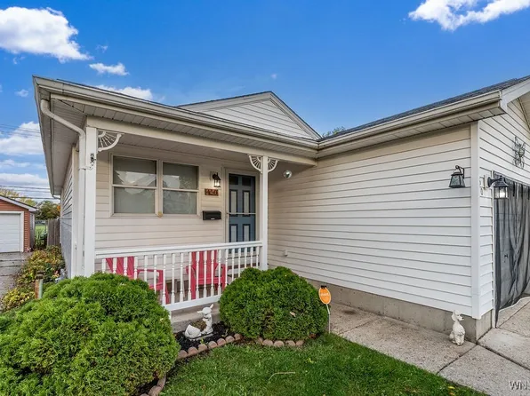 450 University Ave, Buffalo, NY 14223