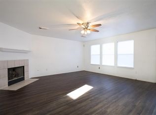 13807 Stark Bridge Ln, Rosharon, TX 77583