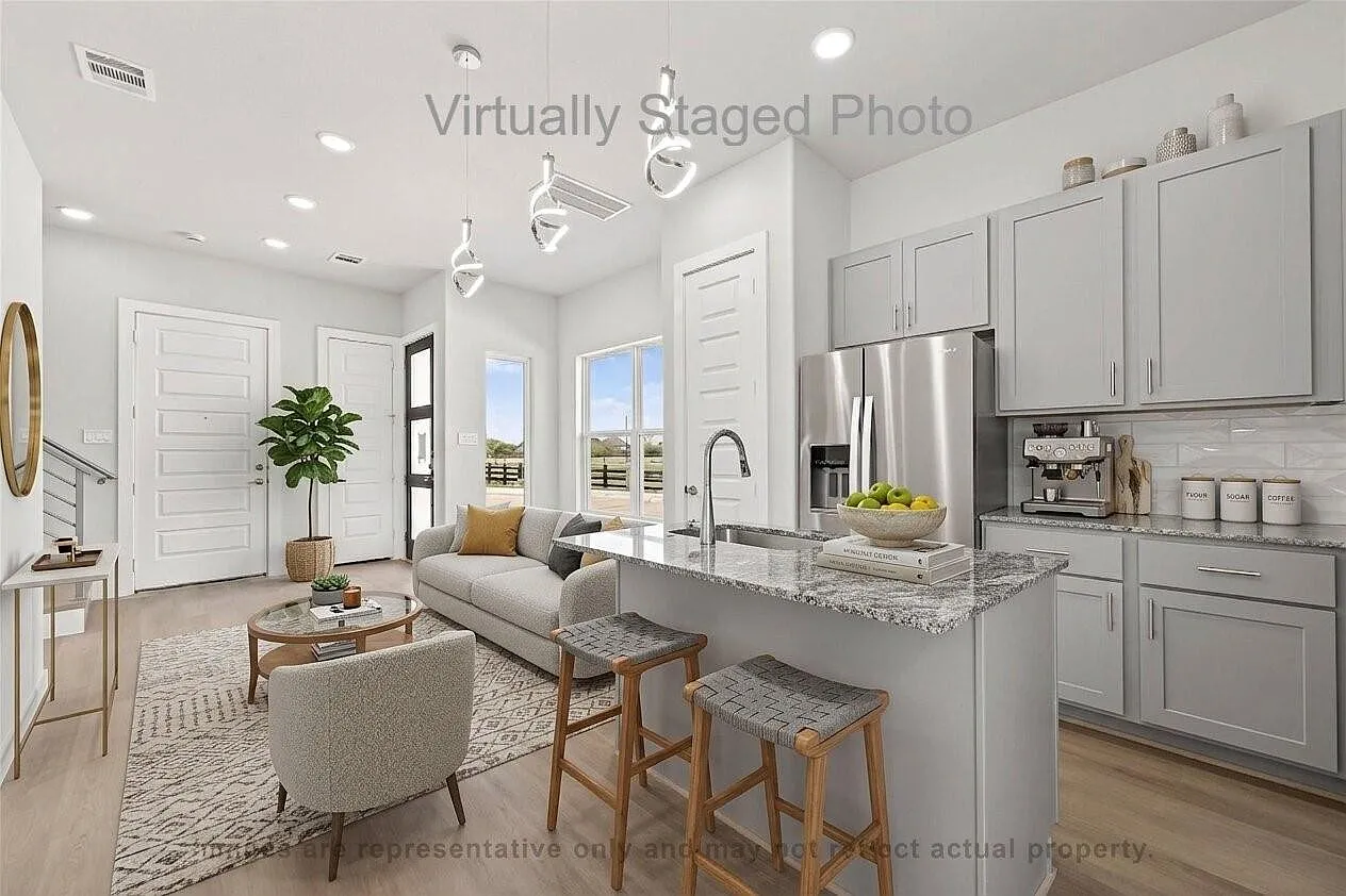 3 bed, 2.5 bath, 1502 sqft, $2,610 — Photo 4