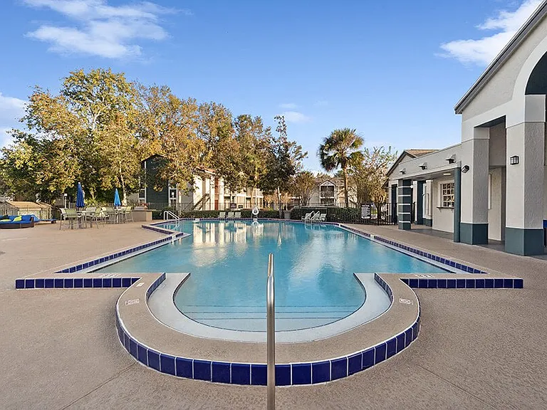 Vue at Baymeadows — Photo 3