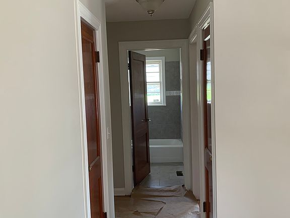 3rd image of 110 N Central Ave