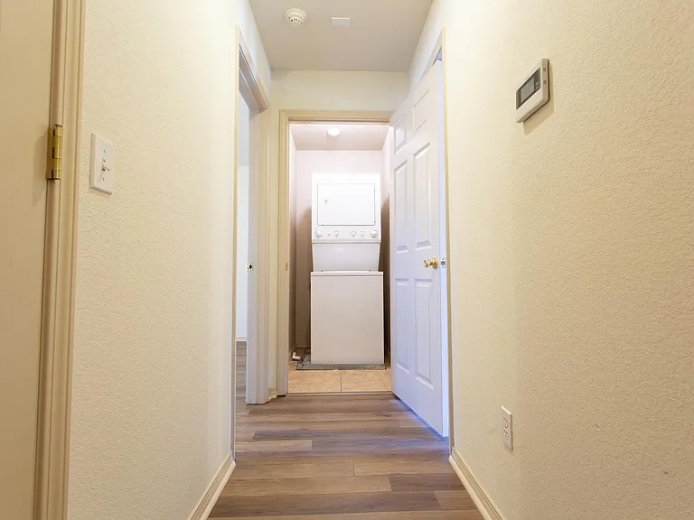 2353 W Skyler Dr — Photo 12