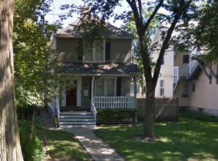 2141 Maple Ave, Evanston, IL 60201