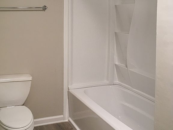 5th image of 300 Greenough St