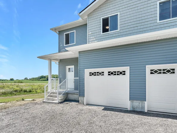 108 Main St #B, Leeds And The Thousand Islands, ON K0H 1G0