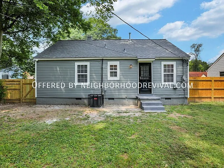 948 E Kelley Cir — Photo 19