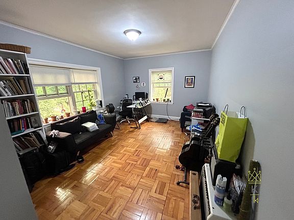 5th image of 312 Washington St #4-6